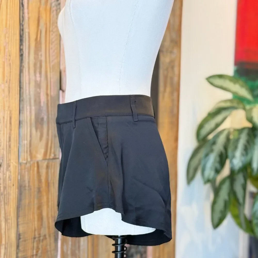 NWT RtA Flared Shorts in Black Sz 2